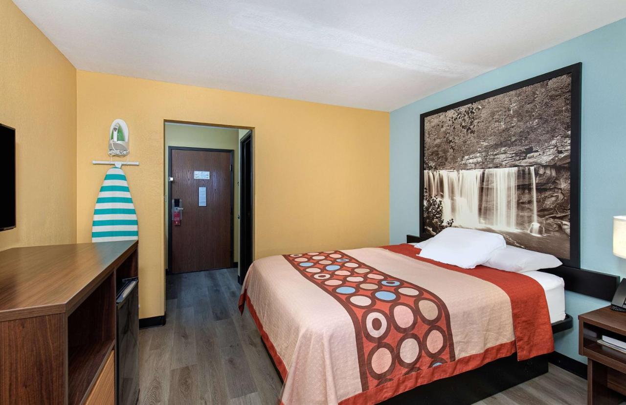 Motel Super 8 By Wyndham Eddyville/kuttawa