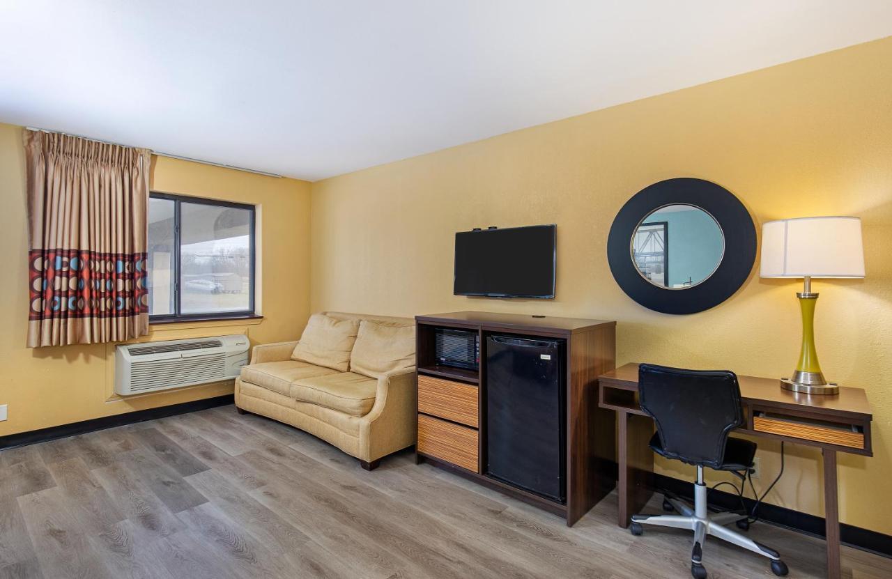 Super 8 By Wyndham Eddyville/kuttawa Motel 3*