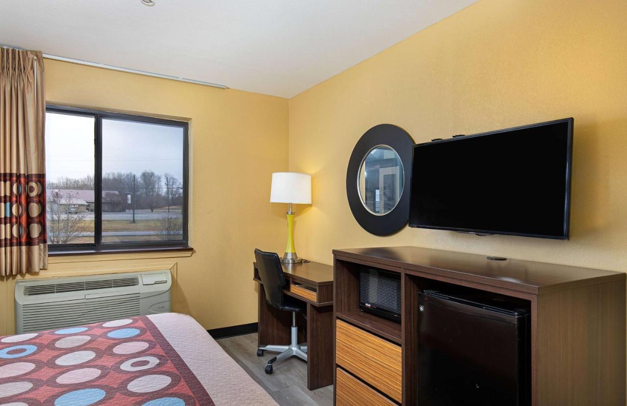 Super 8 By Wyndham Eddyville/kuttawa 3*